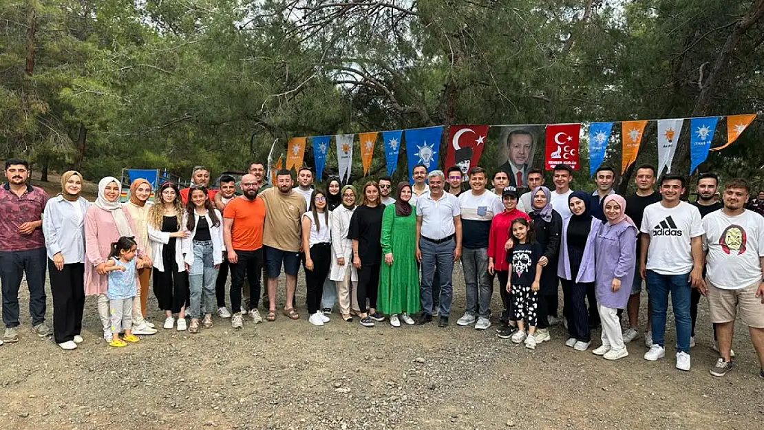 AK Parti Fethiye Birlik ve Berberlik Yemeğinde Buluştu