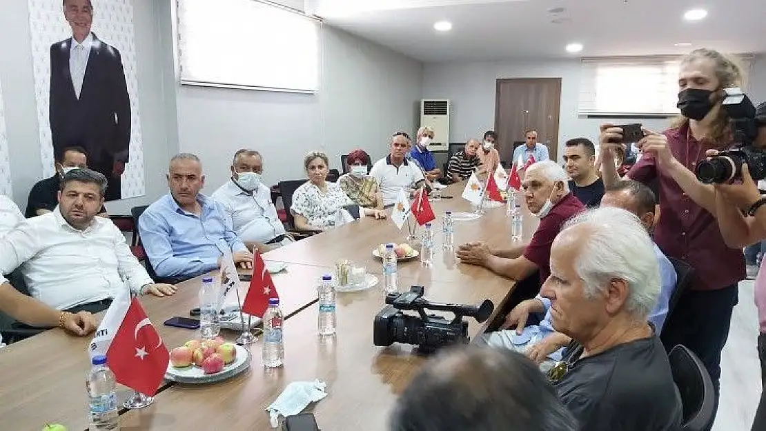 Ak Parti Teşkilatı Bayramlaştı