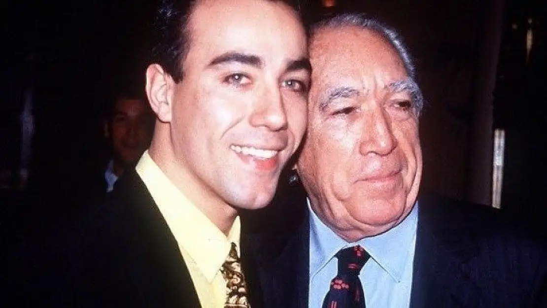 Anthony Quinn'in oğlu Lorenzo Quinn Bodrum'u seçti