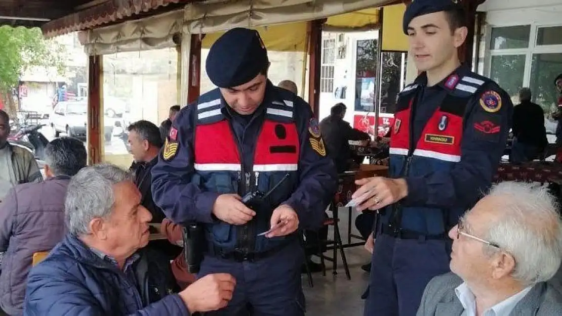 Araması bulunan 18 kişi Jandarma uygulamasına takıldı