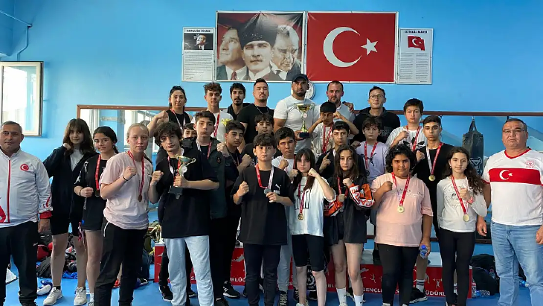 Arena Fethiye Boks Kulübü Takım Halinde İl Şampiyonu Oldu