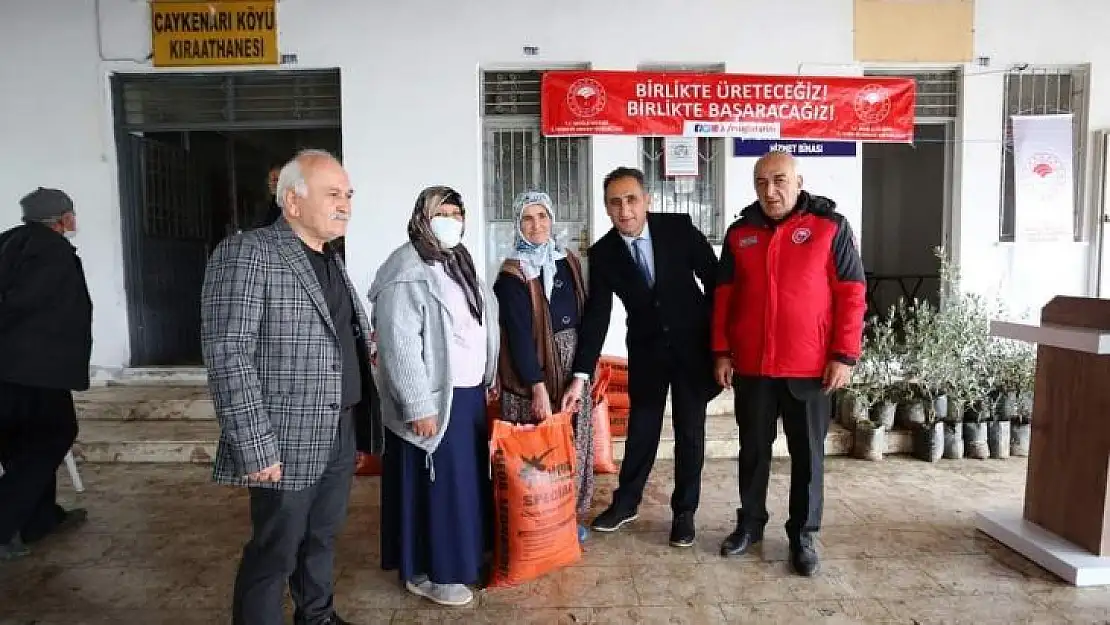 Arı yemi, zeytin fidanı ve gübre dağıtımları devam ediyor