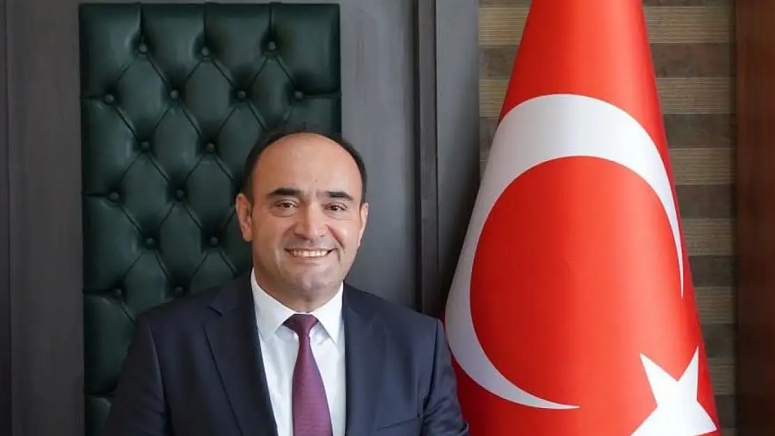 Başkan Akdenizli,' 1 Mayıs Emek Ve Dayanışma Günü'nü' Kutladı
