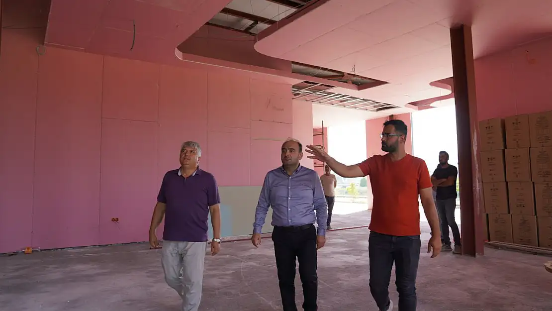 Başkan Akdenizli Millet Bahçesinde İncelemelerde Bulundu