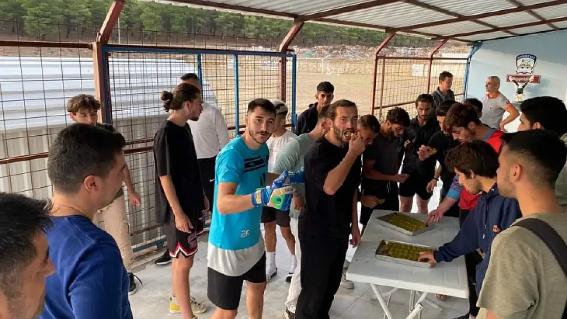 BAŞKAN GÜMÜŞ'TEN SEYDİKEMER BELEDİYESPOR'A ZİYARET