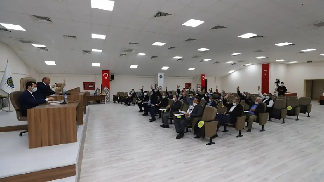 Başkan Otgöz'e Seydikemer Millet Bahçesi için yetki verildi  