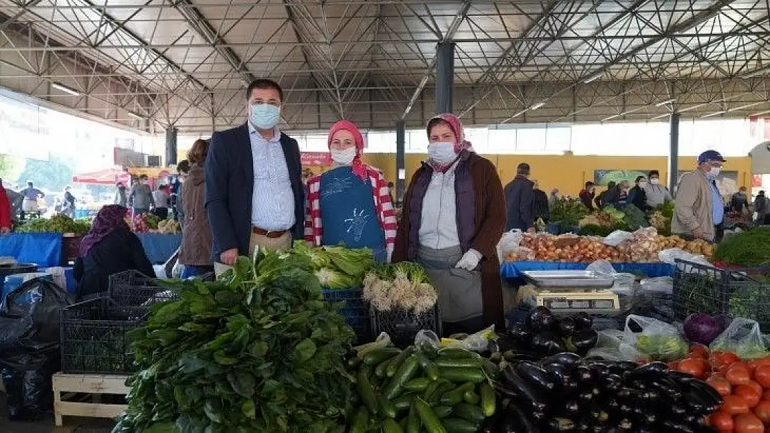 Başkan Tokat Salı Pazarı'nda incelemelerde bulundu