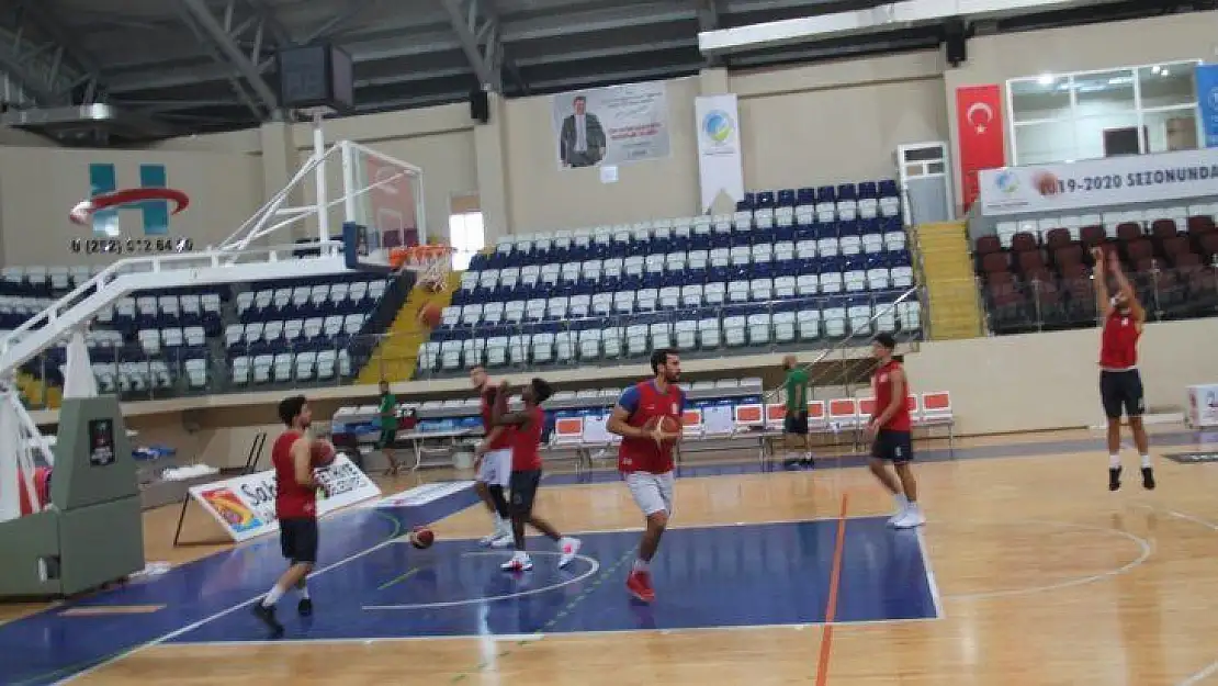 Basketbolda liderlik haftası