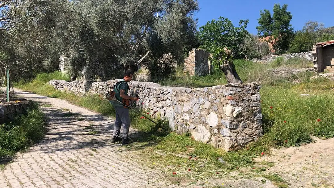 Belediye Fen İşleri Ekipleri Çalışmalarına Devam Ediyor