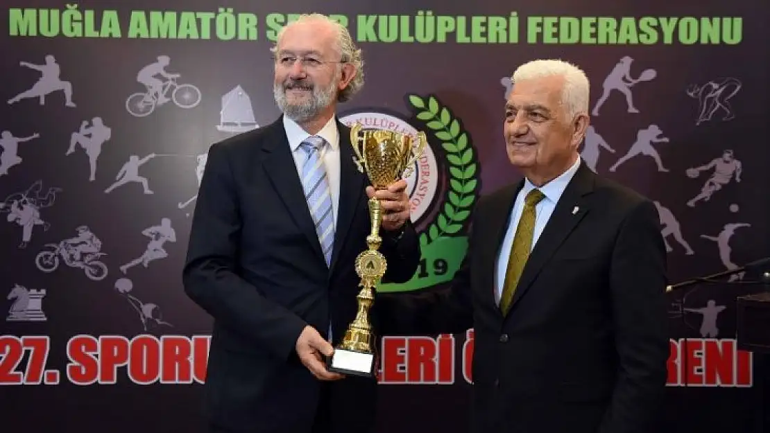 Belediyespor Basketbol Takımı'na ödül 