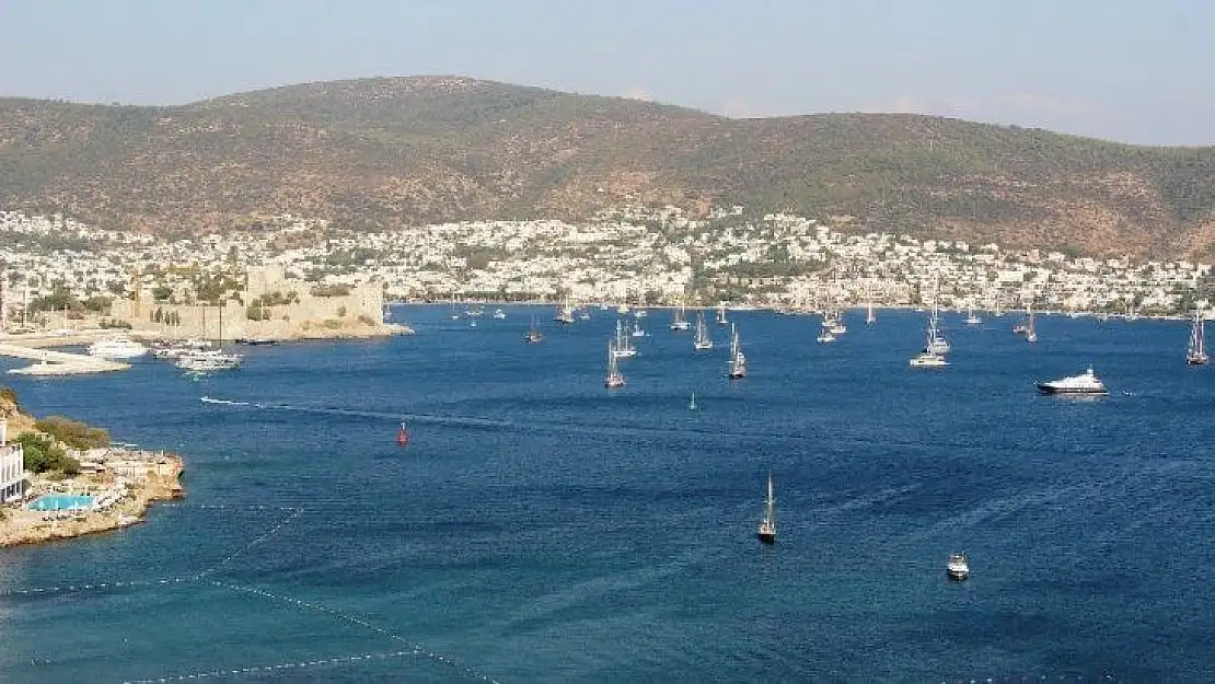 Bodrum'a büyük göç devam ediyor