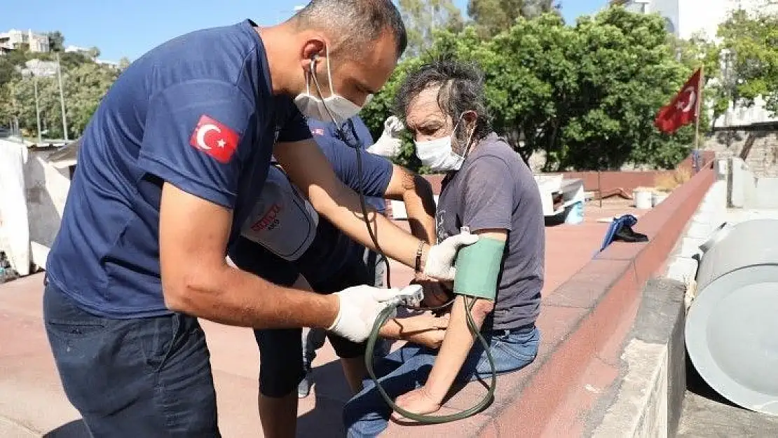 Bodrum Belediyesi sağlık hizmetlerinde de yalnız bırakmıyor