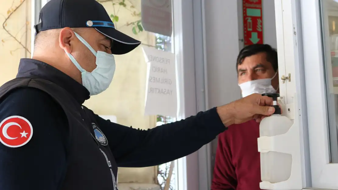 Bodrum Belediyesi zabıta ekipleri, okul kantinlerinde denetimlerini sürdürüyor