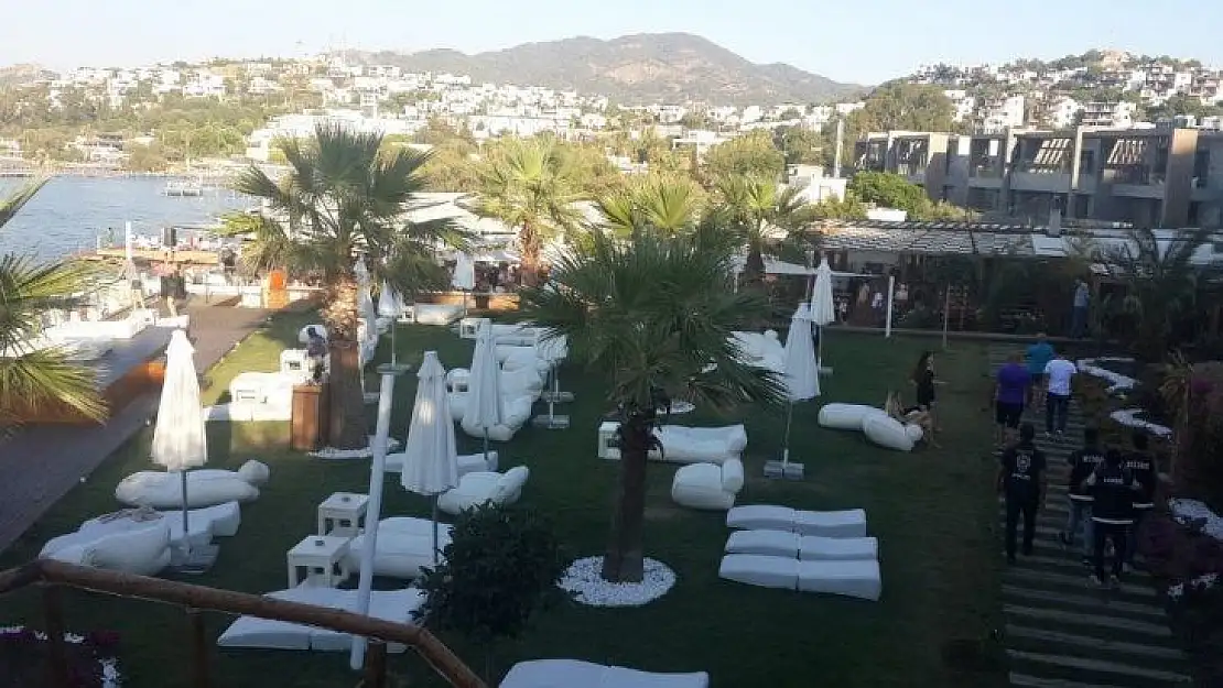 Bodrum'da beach cluplere baskın düzenlendi