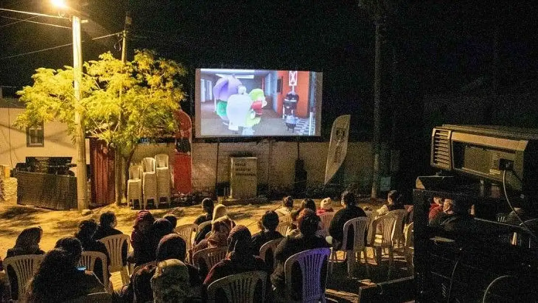 Bodrum'da köylerde 'Sarı Yaz Sinema Günleri'