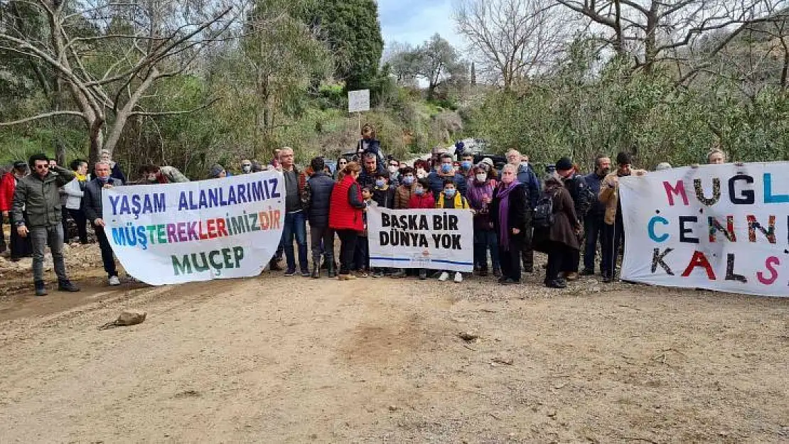 Bodrum'da yanan alanlara hafriyat dökülmesine ses yükselttiler