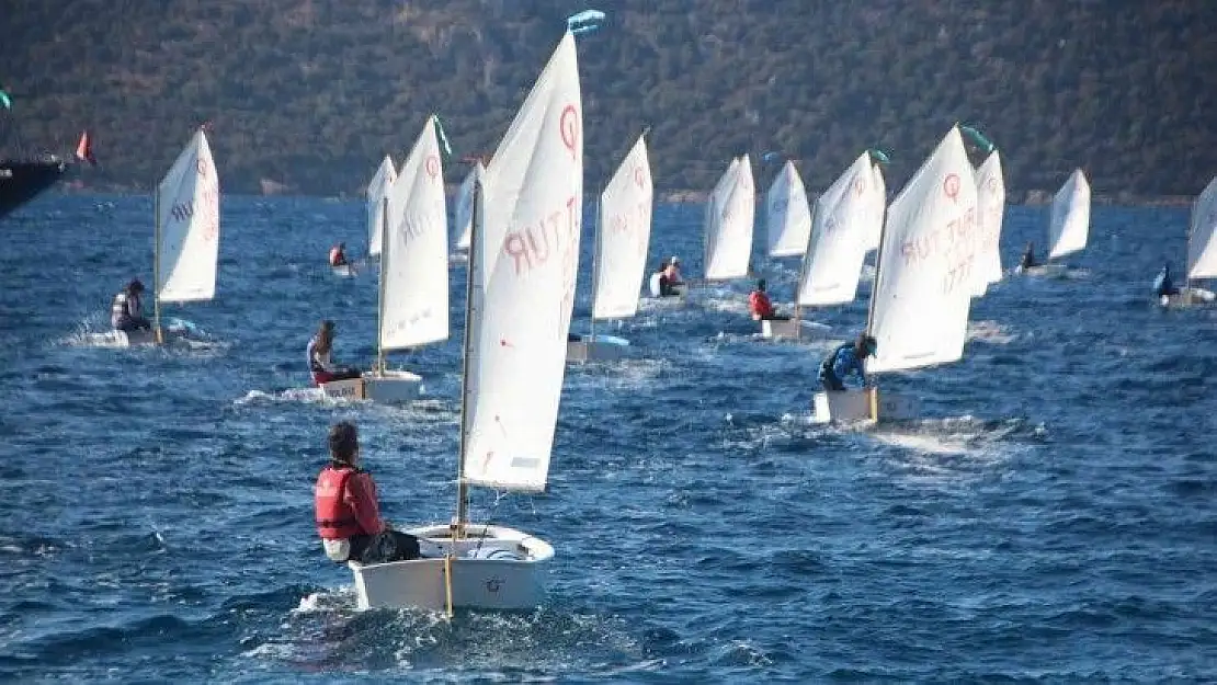 Bodrum'da yelken yarışları başladı