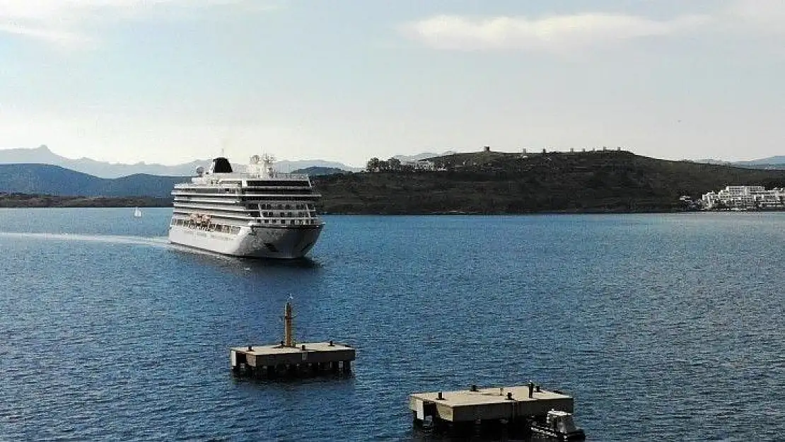 Bodrum turizmine müjde: 30 kurvaziyer gemisi sezonda ilçeye demir atacak