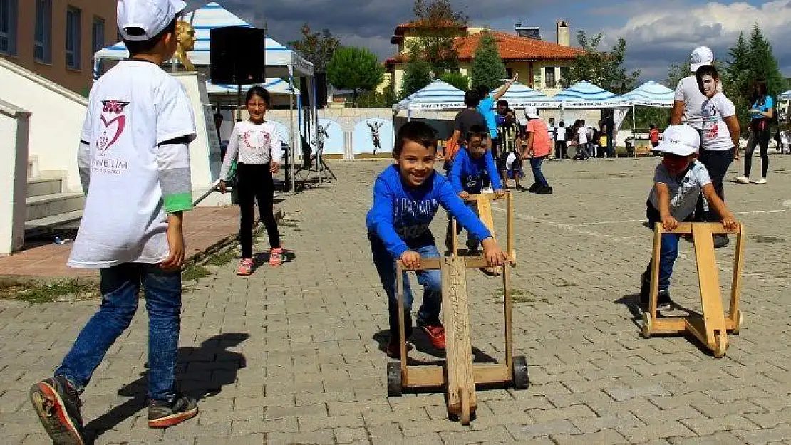 Bu şenlikte teknoloji yasak