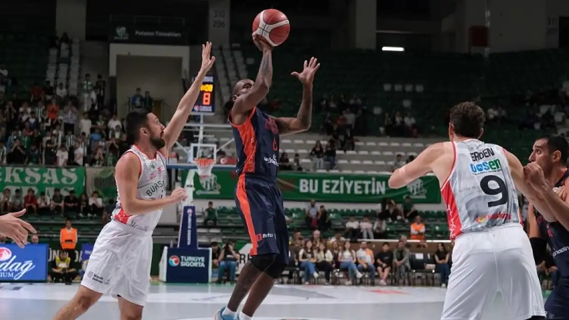 Çağdaş Bodrum Spor,  Bursaspor'a 83-69 yenildi