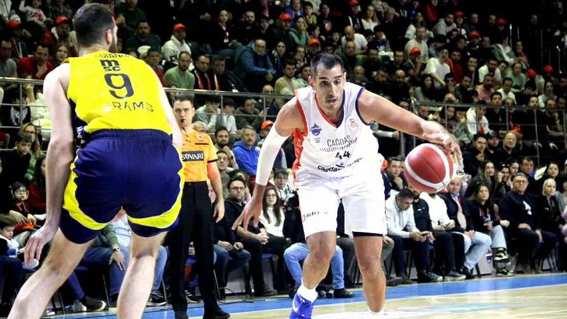 Çağdaş Bodrumspor evinde Fener'e mağlup: 92-93