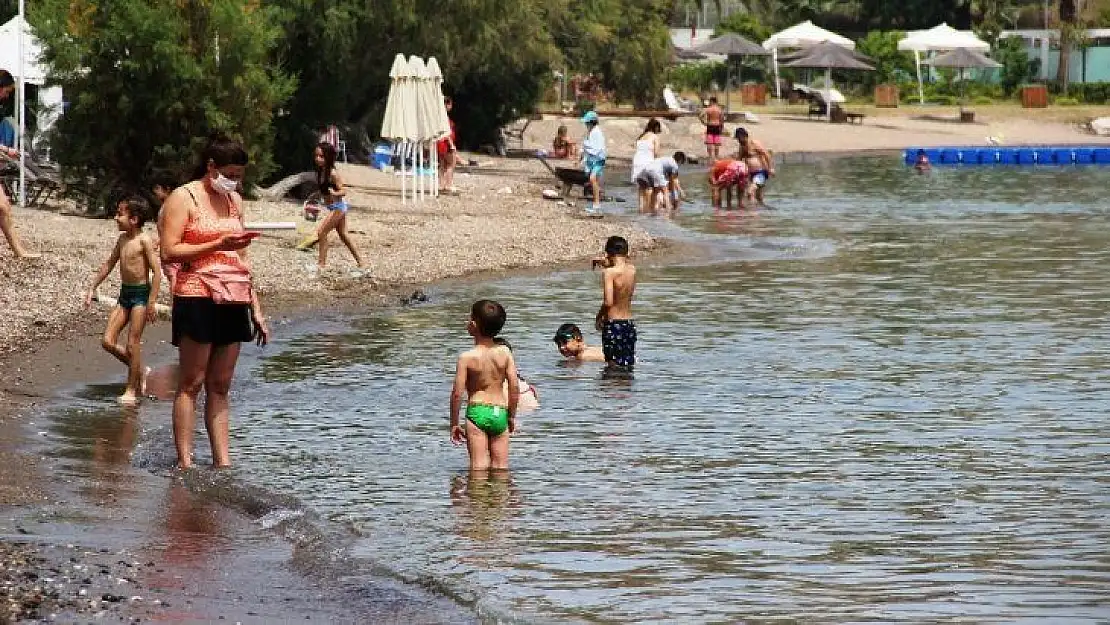 Çocukların ilk işi denize girmek oldu