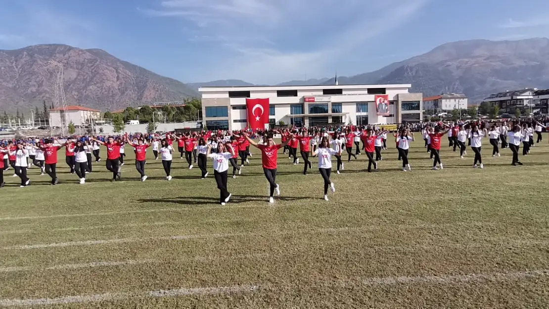 Cumhuriyet'in 100. Yılı coşkuyla kutlandı