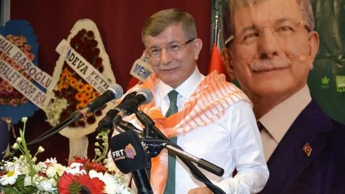 Davutoğlu'ndan damat eleştirisi