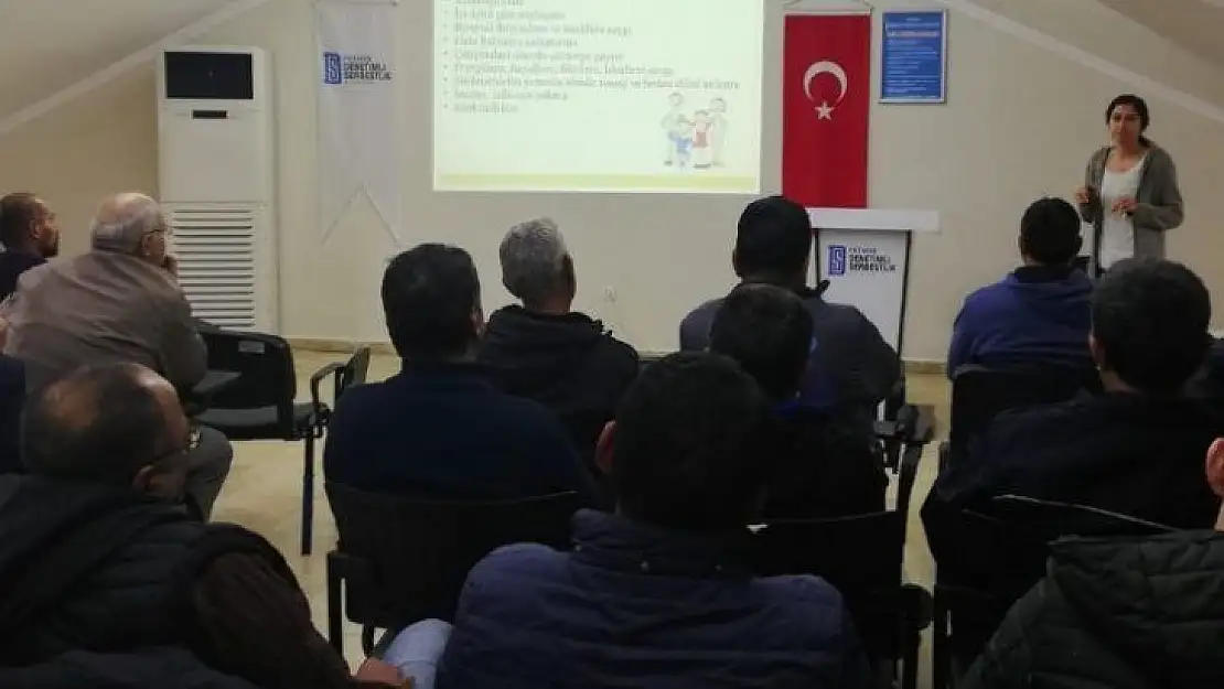 Denetimli Serbestlik Müdürlüğünde Seminer Düzenlendi