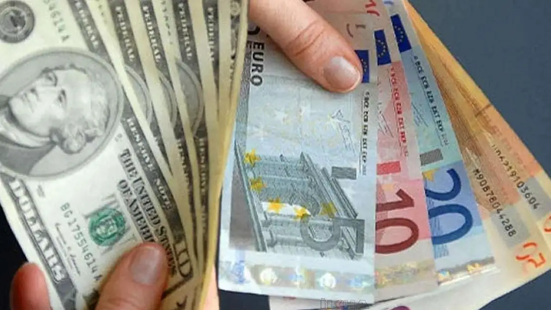 Dolar ve Euro'dan rekor üstüne rekor: 30 liraya çıkacak mı?