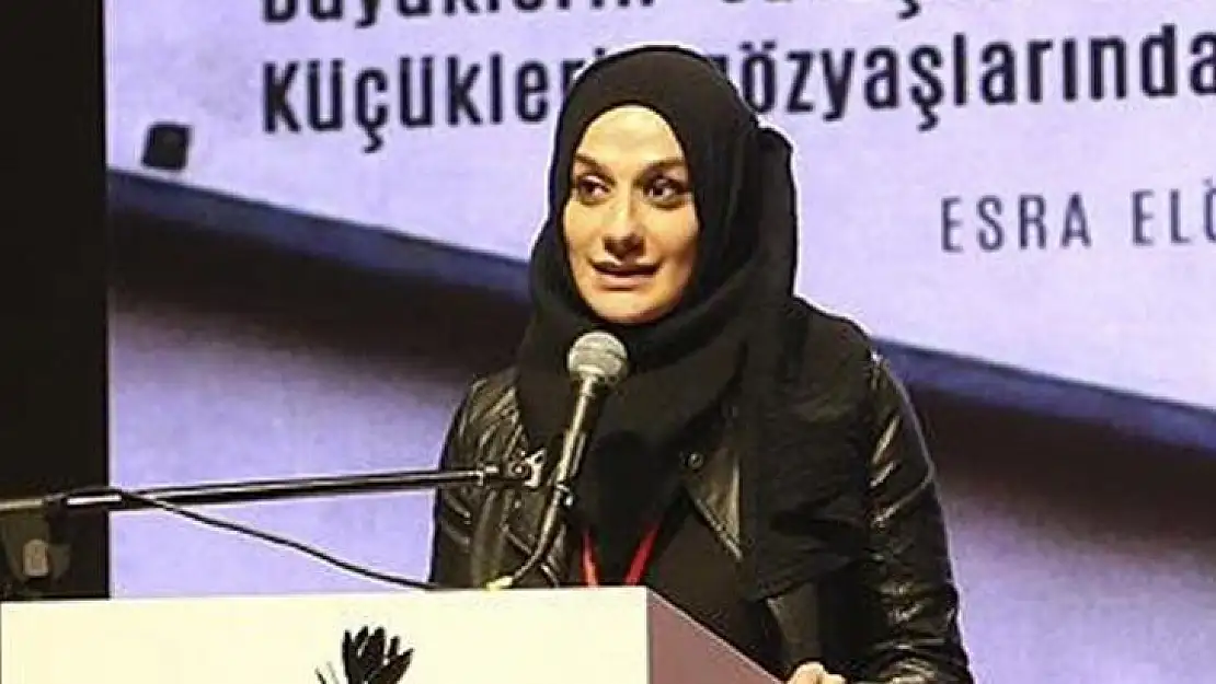 Esra Elönü'nün babası umre ziyareti sonrası hayatını kaybetti