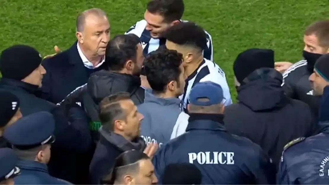 Fatih Terim ile Lucescu'nun oğlu birbirine girdi! Polis zor ayırdı