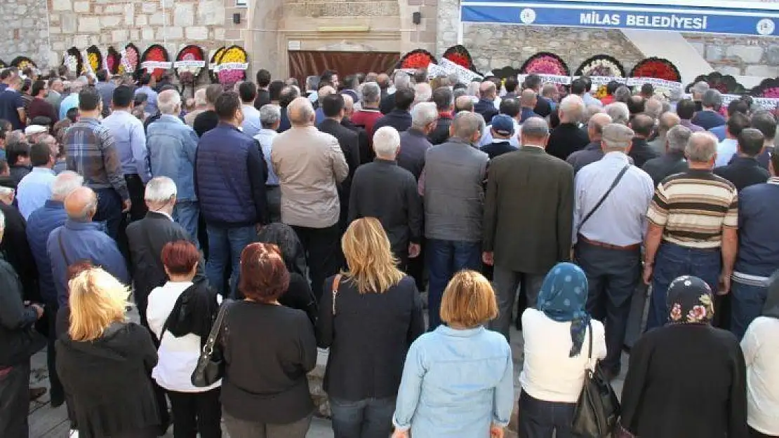 Feriştah Uğur son yolculuğuna uğurlandı