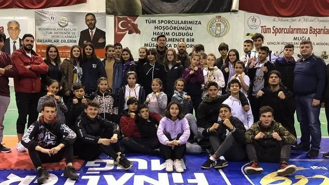 Fethiye Belediyespor Kickboks Takımı birincilik kupasıyla döndü