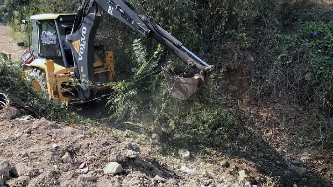 Fethiye'de 19 km dere temizliği yapıldı