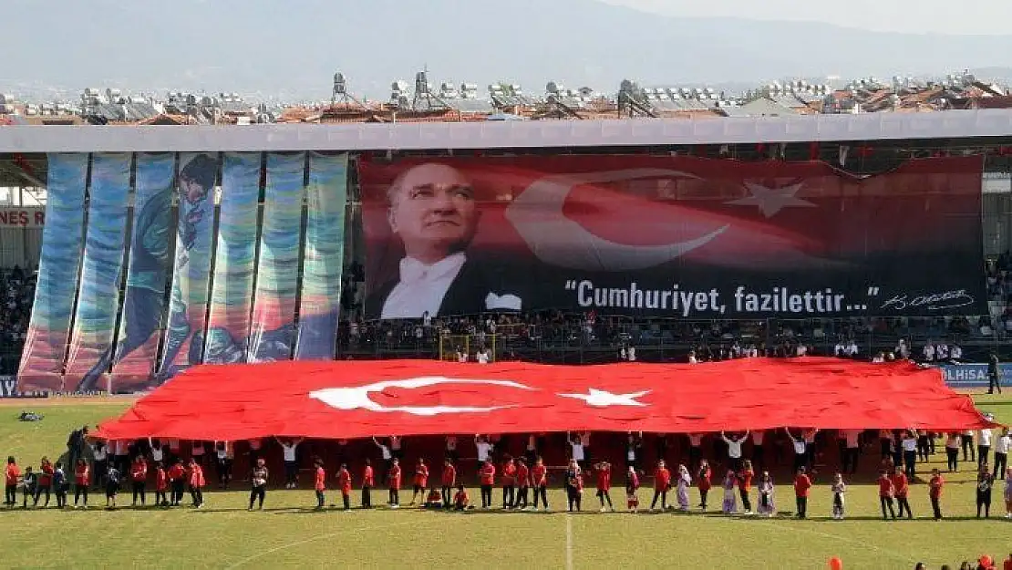 Fethiye'de 96. yıl coşkusu