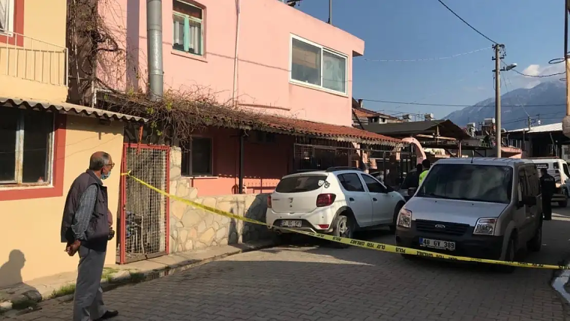 Fethiye'de bıçaklı kavga: 1 ölü