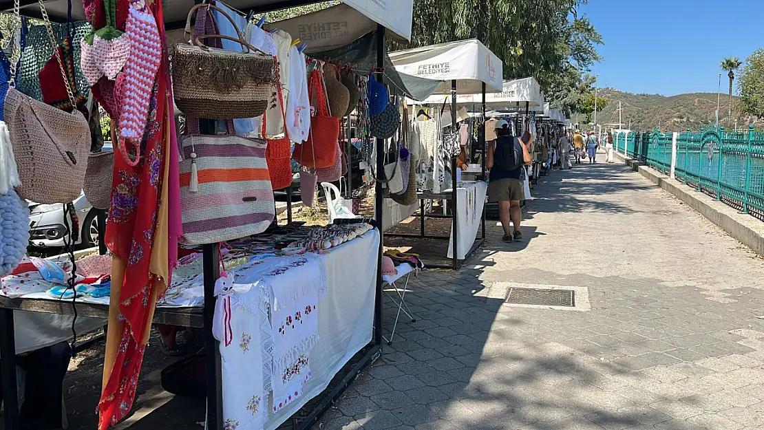 Fethiye'de El Emeği Ürünler İlgi Görüyor