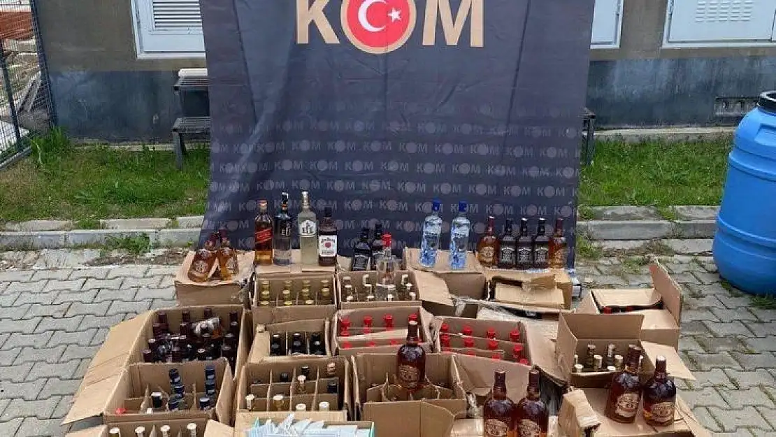 Fethiye'de kaçak içki ve makaron operasyonu