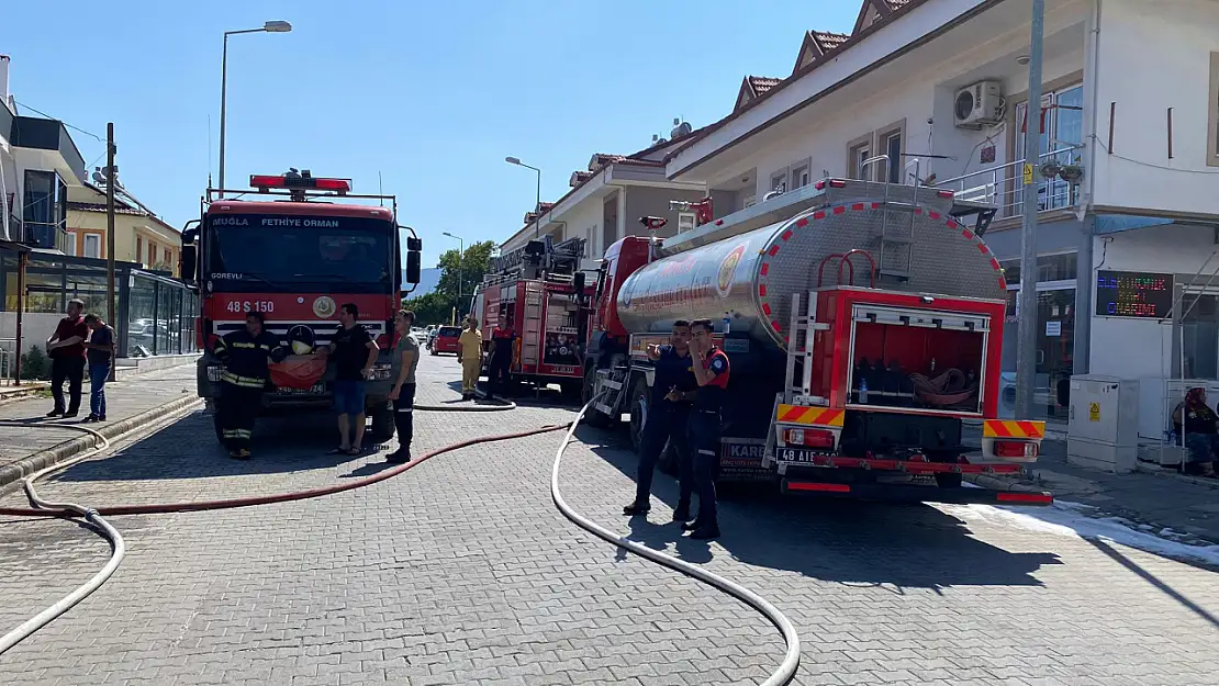 Fethiye'de Korkutan Yangın