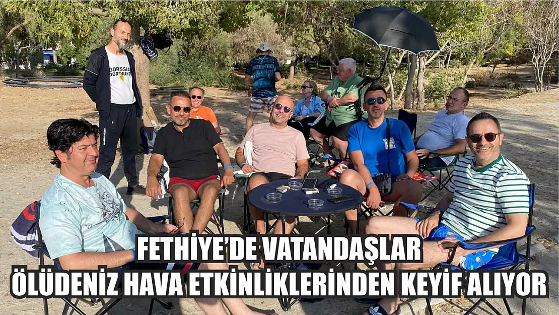 Fethiye'de Vatandaşlar Ölüdeniz Hava Etkinliklerinden Keyif Alıyor