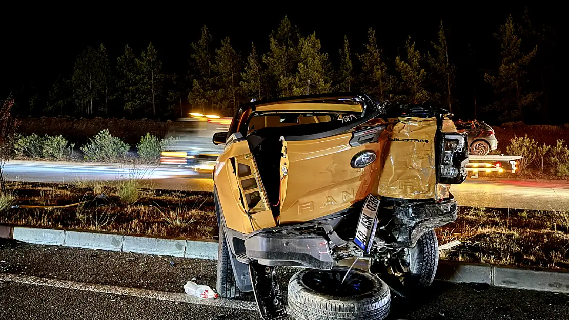 Fethiye'de zincirleme trafik kazasında 1 kişi öldü, 11 kişi yaralandı