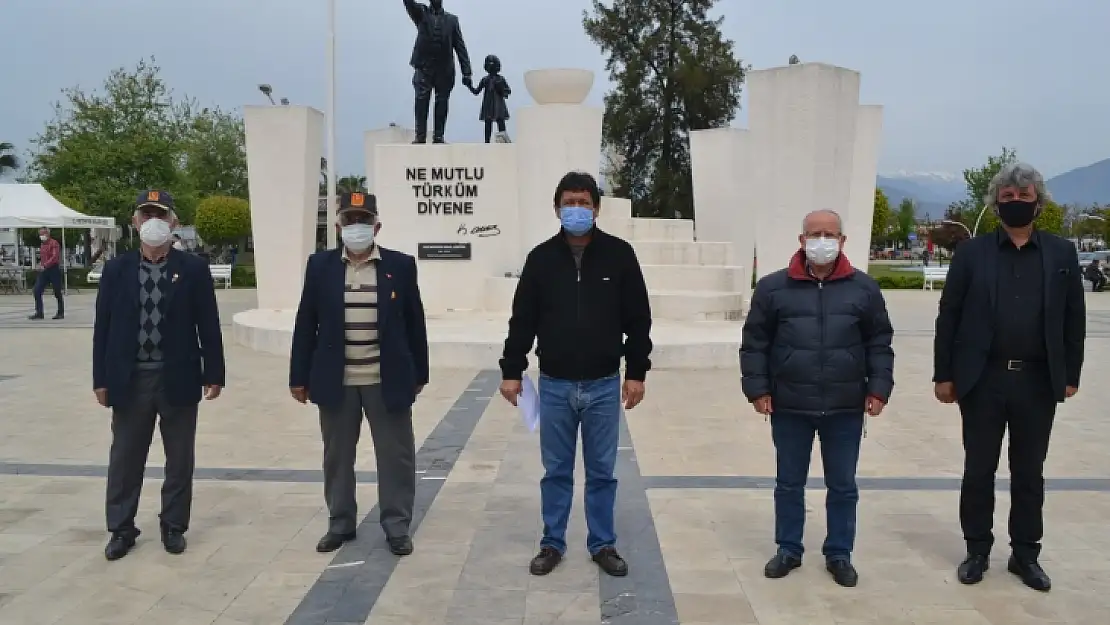 Fethiye'deki STK'lardan 104 emekli amiralin imzaladığı metne sert tepki