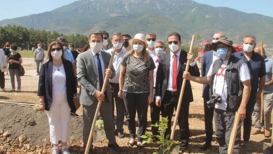 Fethiye İşletme Fakültesi'nin çehresi güzelleşiyor