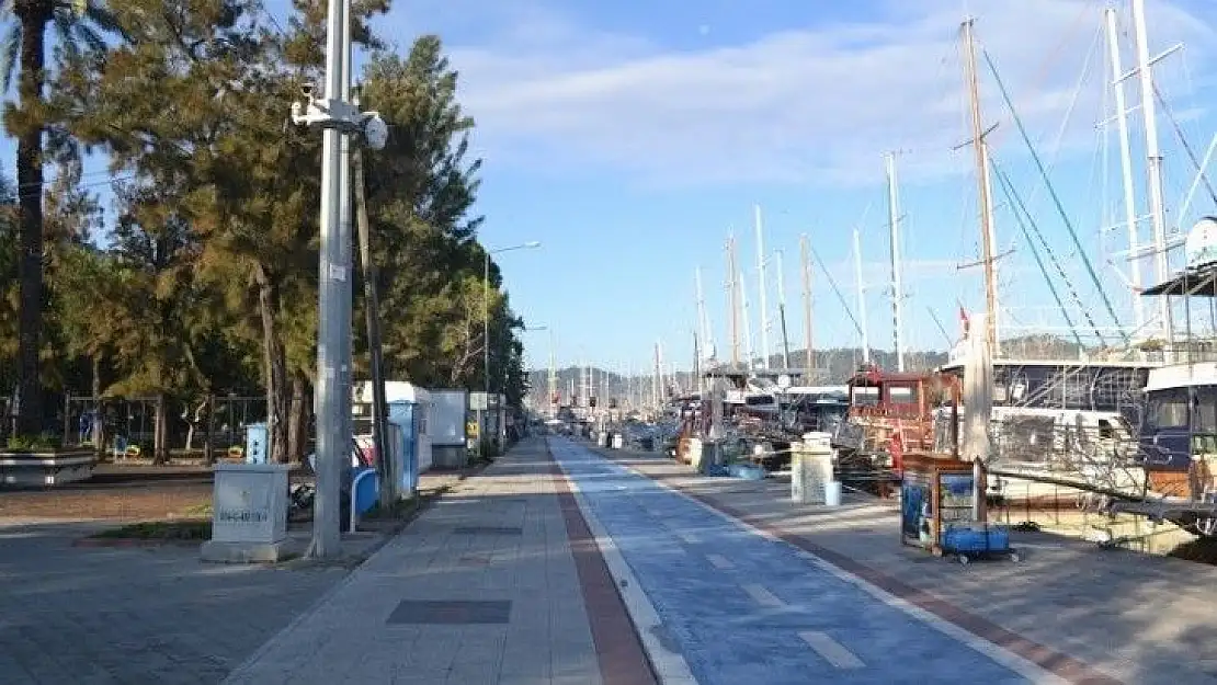 Fethiye kısıtlamanın 3. haftasında da sessiz