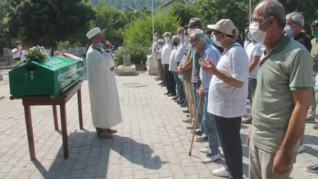 FETHİYE MİNE ABLASINI SON YOLCULUĞUNA UĞURLADI