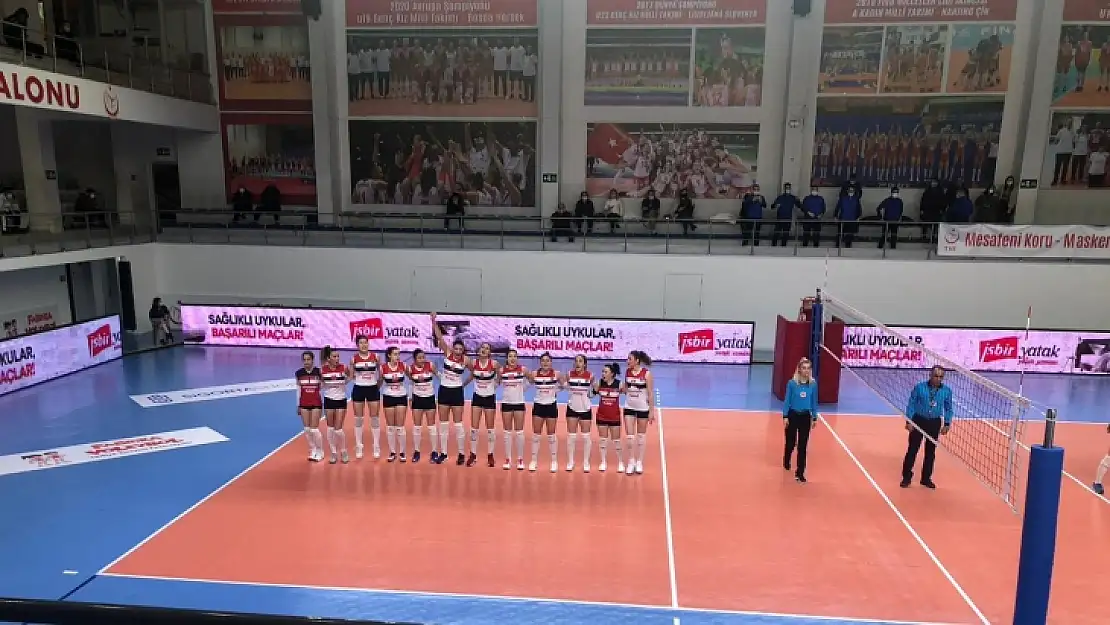 Fethiye'nin Sultanları playoffa galibiyetle başladı 3-0