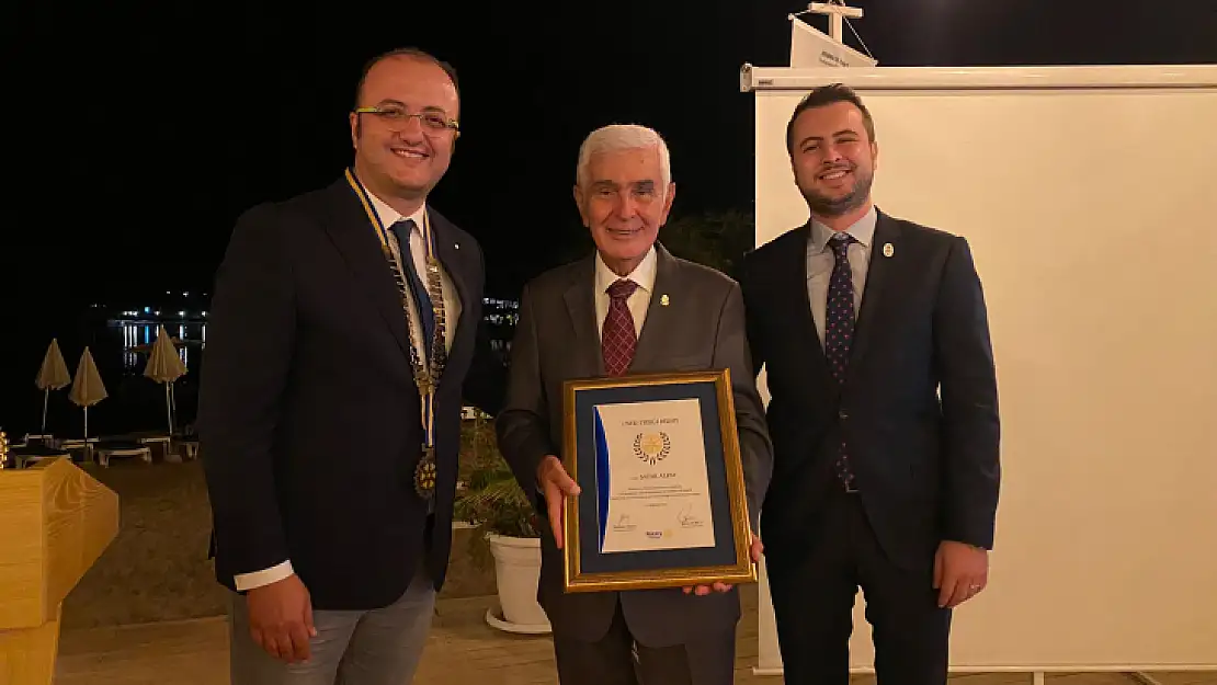 FETHİYE ROTARY KULÜBÜ AKŞAM YEMEĞİNDE BULUŞTU