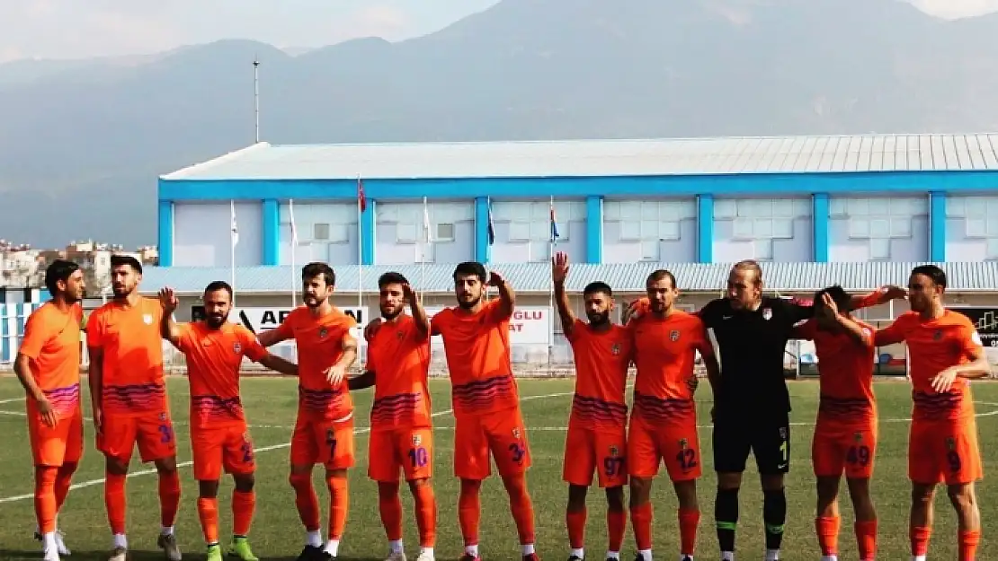 Fethiyespor, İskenderun karşı karşıya