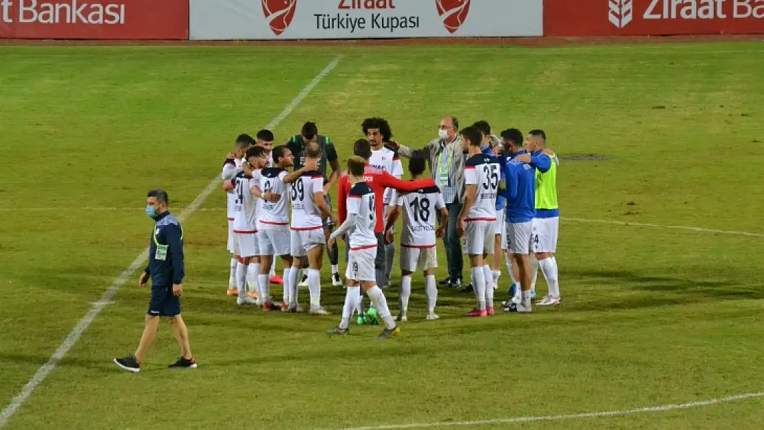 FETHİYESPOR KUPADA TUR ATLADI 2-1